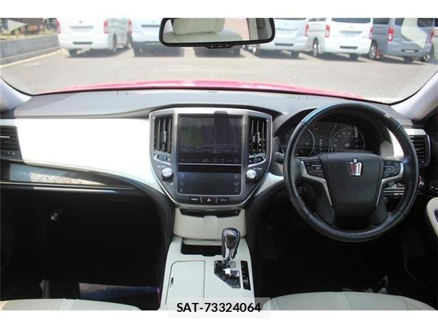 Toyota CROWN SEDAN 2013-12 7615829-20