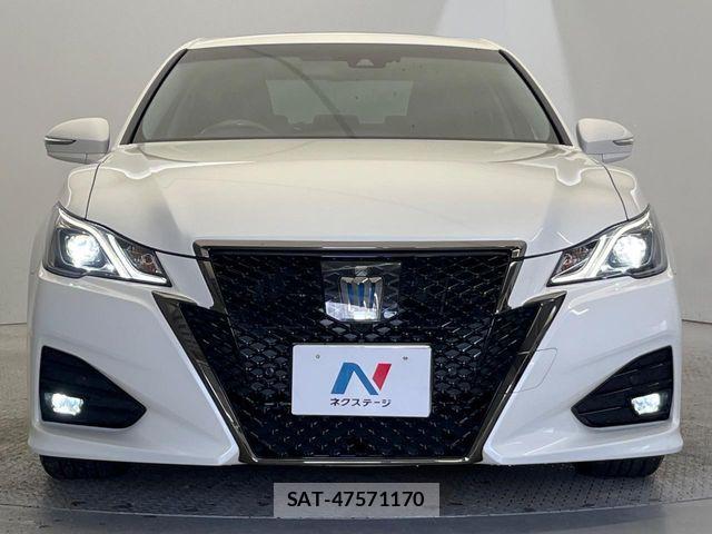 Toyota CROWN SEDAN 2018-05 7615836-14