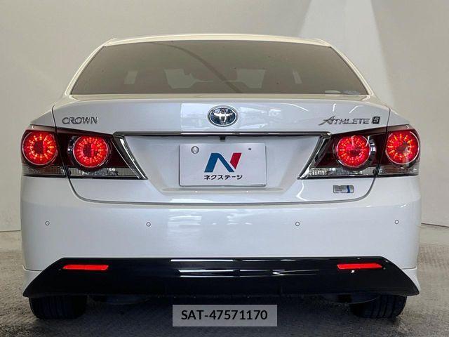 Toyota CROWN SEDAN 2018-05 7615836-15