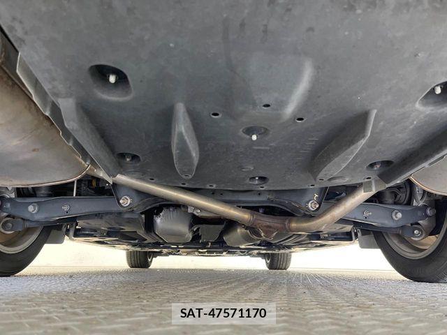 Toyota CROWN SEDAN 2018-05 7615836-18