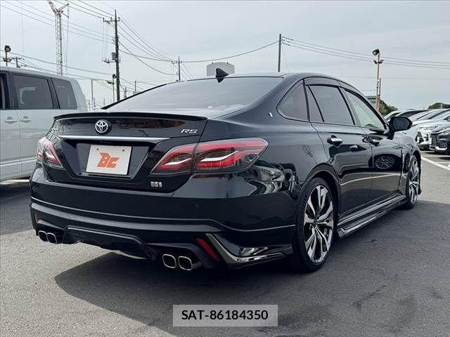 Toyota CROWN SEDAN 2018-07 7615827-14