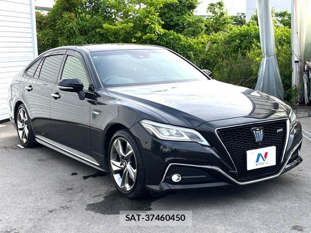Toyota CROWN SEDAN 2019-12 7615831-18