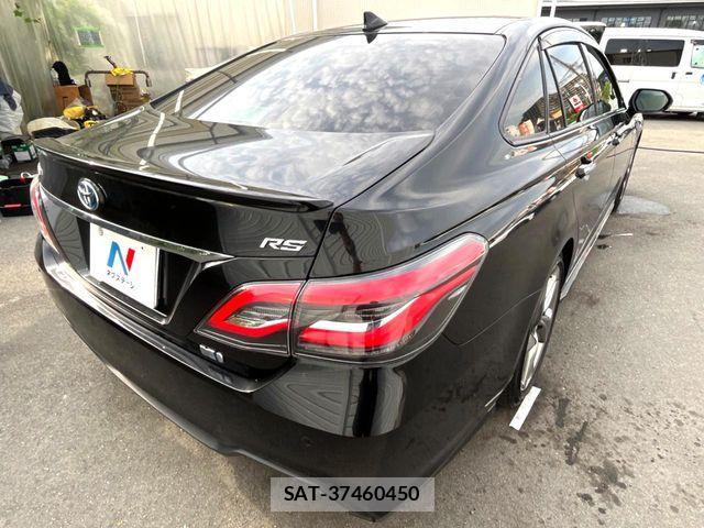Toyota CROWN SEDAN 2019-12 7615831-19
