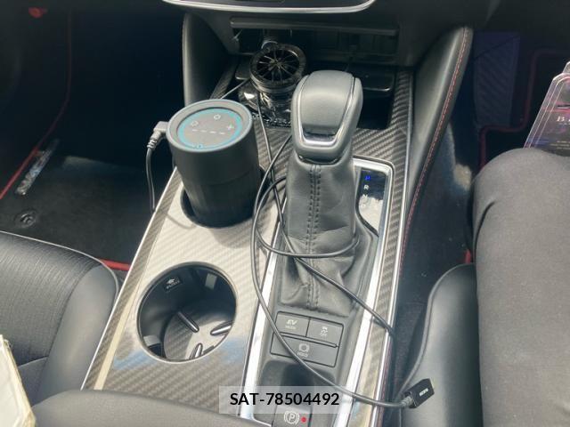 Toyota CROWN SEDAN 2020-07 7615851-16