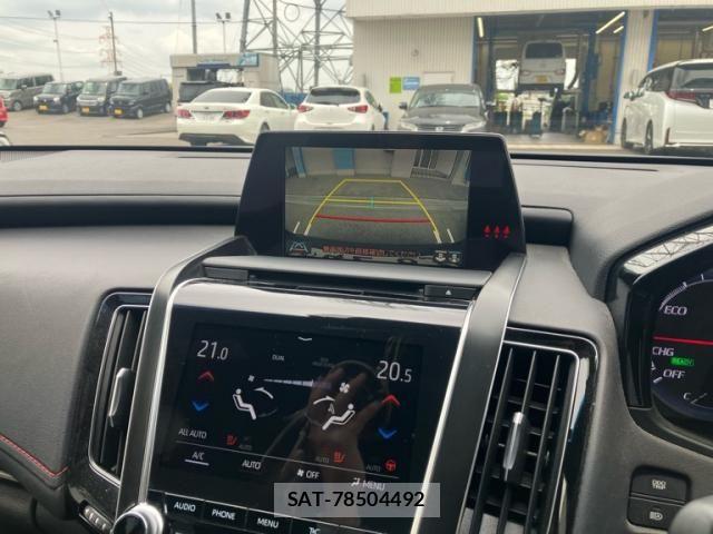 Toyota CROWN SEDAN 2020-07 7615851-20