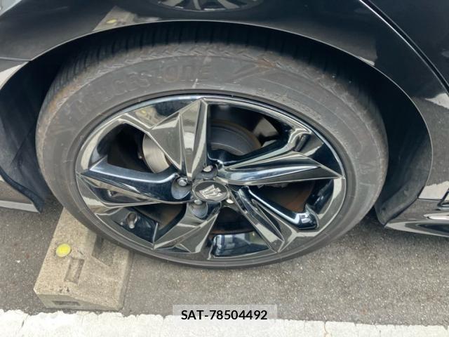 Toyota CROWN SEDAN 2020-07 7615851-6