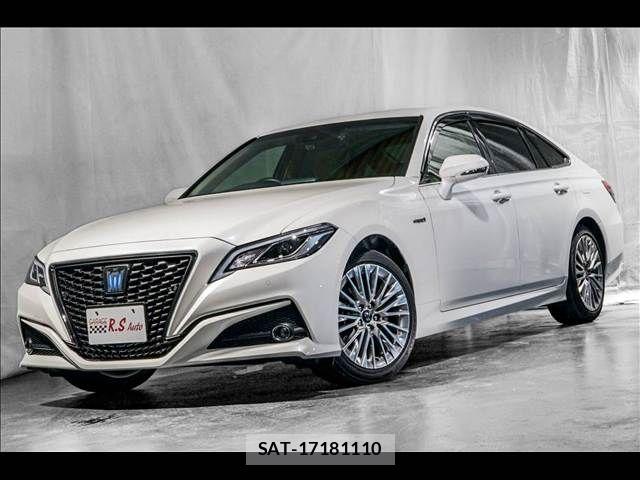 Toyota CROWN SEDAN 2019-07 7615837-2