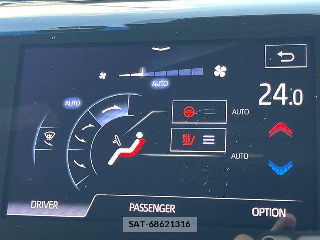 Toyota CROWN SEDAN 2020-10 7615845-6