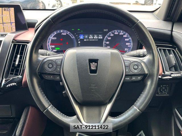 Toyota CROWN SEDAN 2019-03 7615847-10