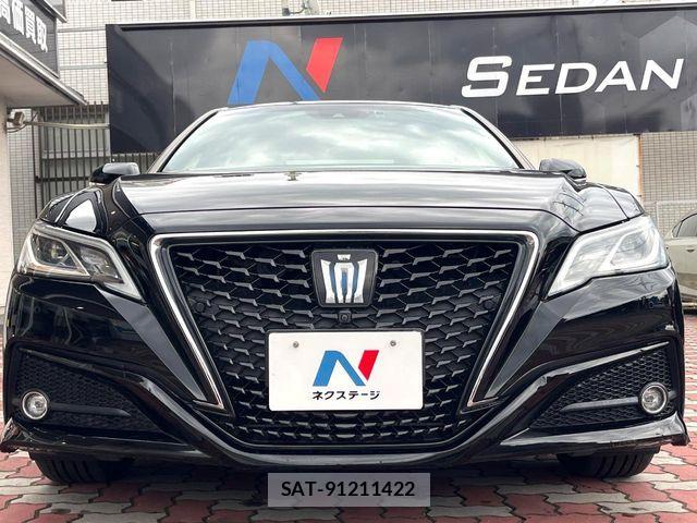 Toyota CROWN SEDAN 2019-03 7615847-13