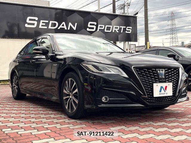 Toyota CROWN SEDAN 2019-03 7615847-15