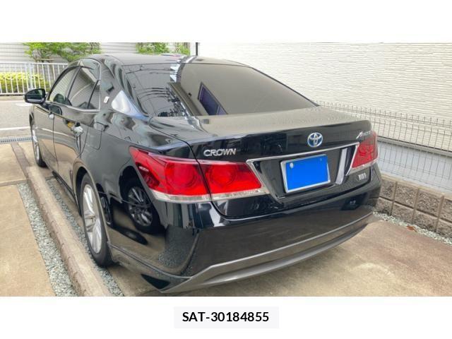 Toyota CROWN SEDAN 2013-09 7615858-10