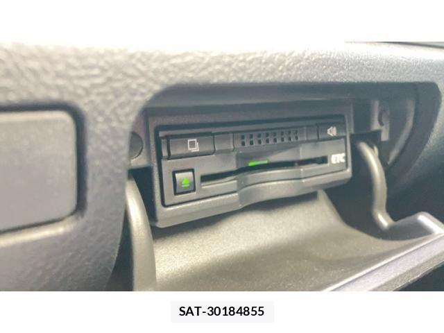 Toyota CROWN SEDAN 2013-09 7615858-23