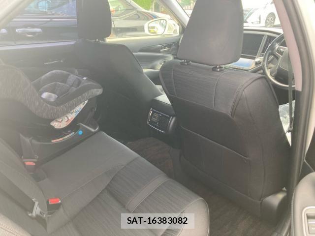 Toyota CROWN SEDAN 2013-08 7615857-12