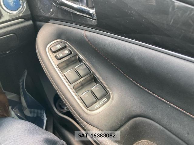Toyota CROWN SEDAN 2013-08 7615857-14