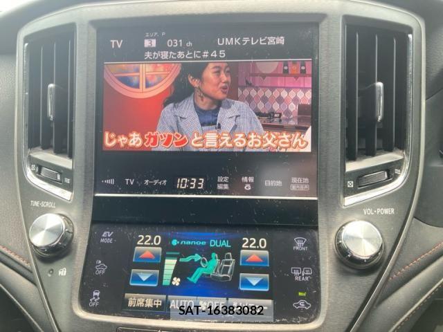 Toyota CROWN SEDAN 2013-08 7615857-18