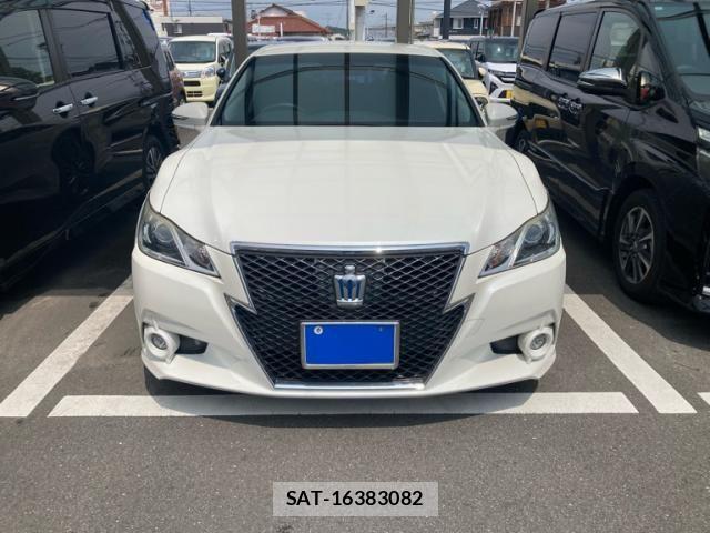 Toyota CROWN SEDAN 2013-08 7615857-1