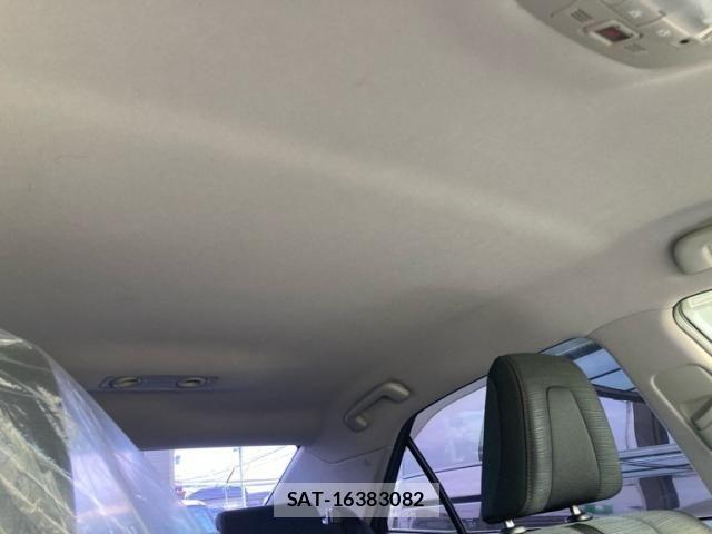 Toyota CROWN SEDAN 2013-08 7615857-21