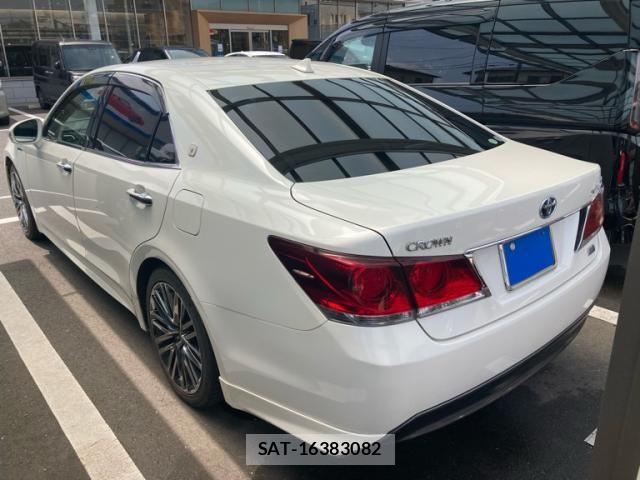 Toyota CROWN SEDAN 2013-08 7615857-4