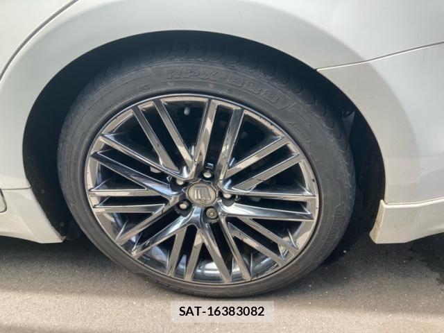 Toyota CROWN SEDAN 2013-08 7615857-7