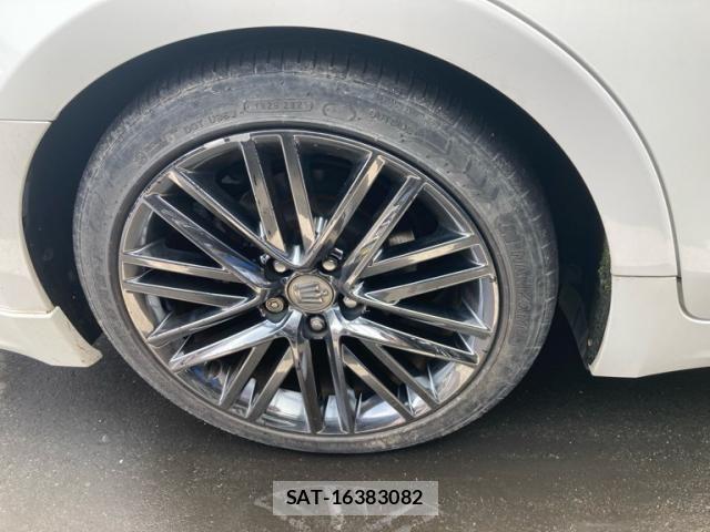 Toyota CROWN SEDAN 2013-08 7615857-8