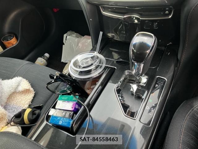Toyota CROWN SEDAN 2013-08 7615861-17