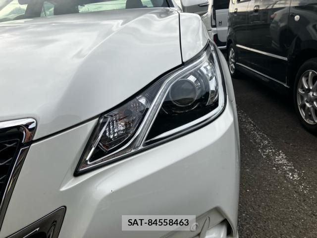 Toyota CROWN SEDAN 2013-08 7615861-4