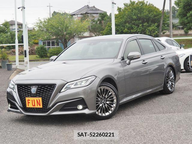 Toyota CROWN SEDAN 2021-03 7615823-0