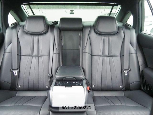 Toyota CROWN SEDAN 2021-03 7615823-12