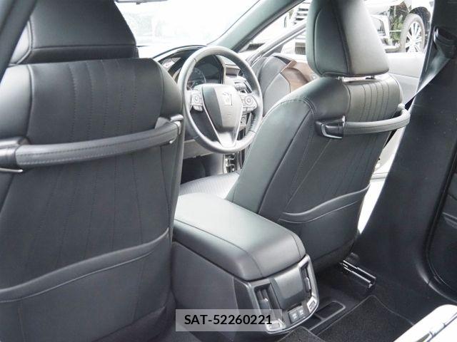 Toyota CROWN SEDAN 2021-03 7615823-14
