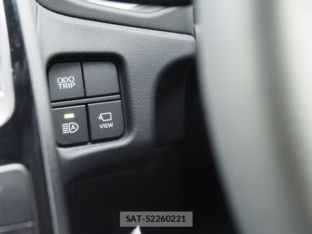 Toyota CROWN SEDAN 2021-03 7615823-24