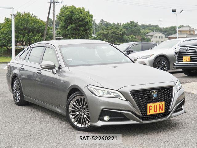 Toyota CROWN SEDAN 2021-03 7615823-2
