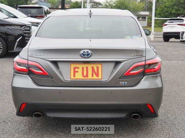 Toyota CROWN SEDAN 2021-03 7615823-6
