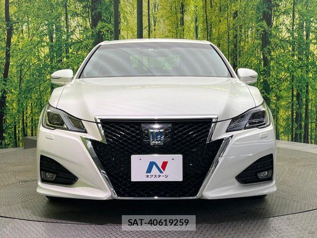 Toyota CROWN SEDAN 2015-10 7615850-13