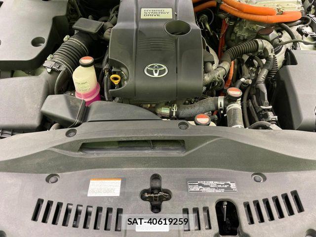 Toyota CROWN SEDAN 2015-10 7615850-17