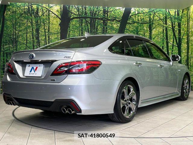 Toyota CROWN SEDAN 2019-03 7615835-16