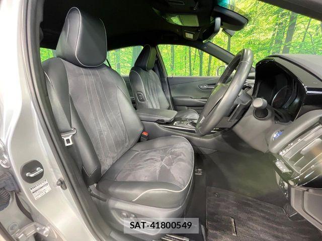 Toyota CROWN SEDAN 2019-03 7615835-7