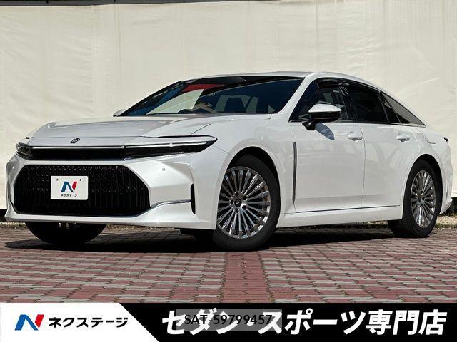 Toyota CROWN SEDAN 2024-11 7615822-0