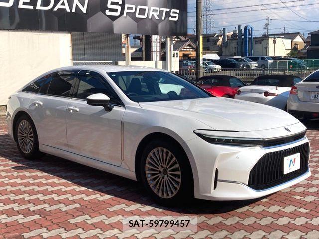 Toyota CROWN SEDAN 2024-11 7615822-15