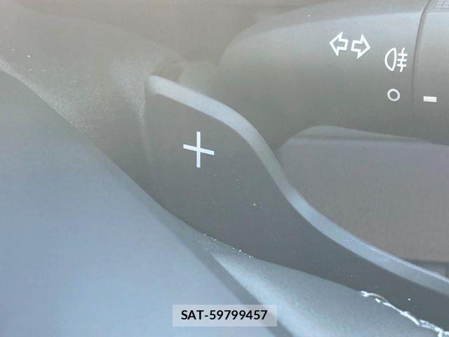 Toyota CROWN SEDAN 2024-11 7615822-6