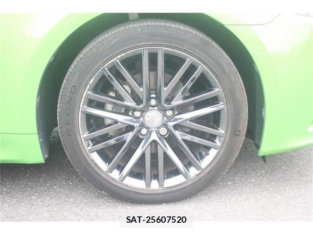 Toyota CROWN SEDAN 2015-06 7615853-21