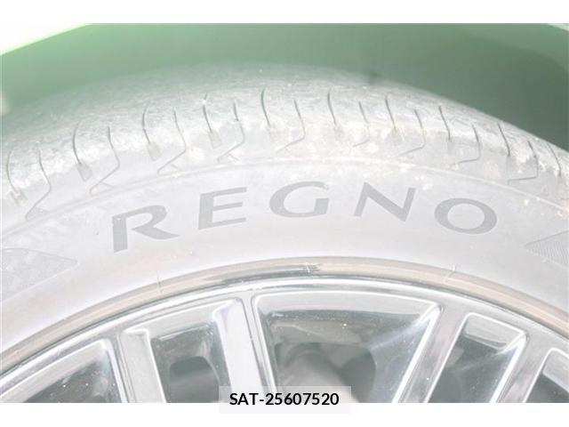 Toyota CROWN SEDAN 2015-06 7615853-25