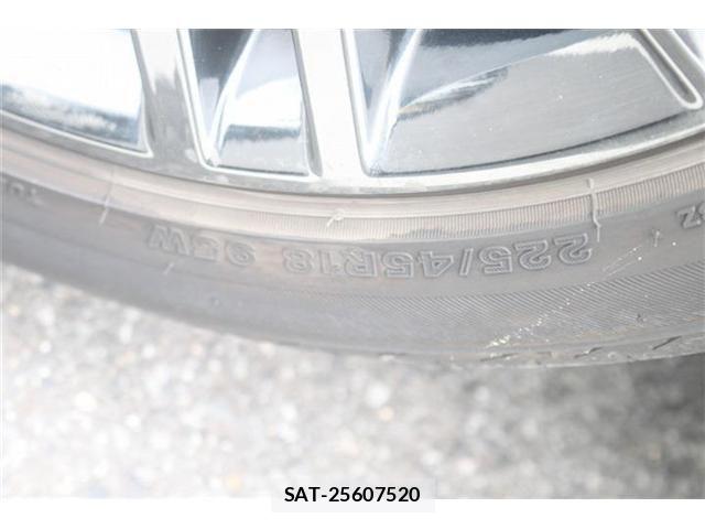 Toyota CROWN SEDAN 2015-06 7615853-26