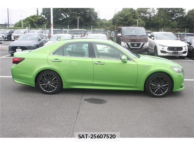 Toyota CROWN SEDAN 2015-06 7615853-8