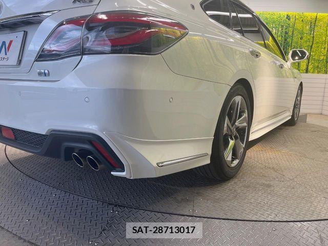 Toyota CROWN SEDAN 2019-08 7615825-3