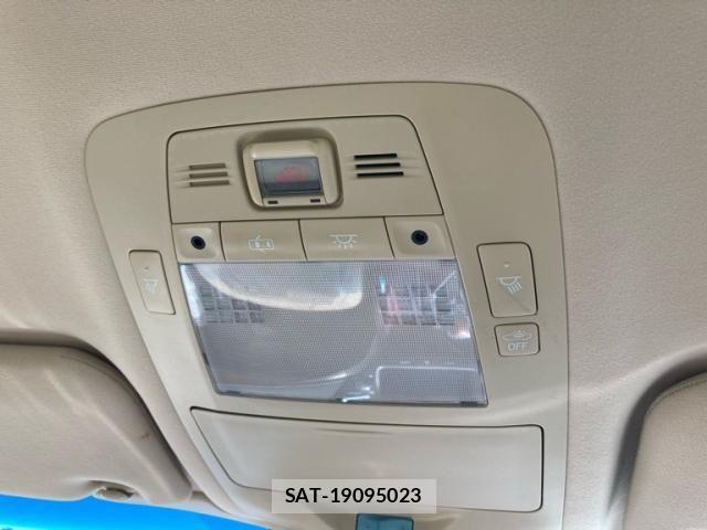 Toyota CROWN SEDAN 2013-03 7615860-13
