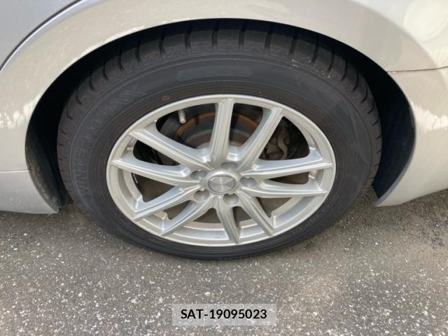 Toyota CROWN SEDAN 2013-03 7615860-4