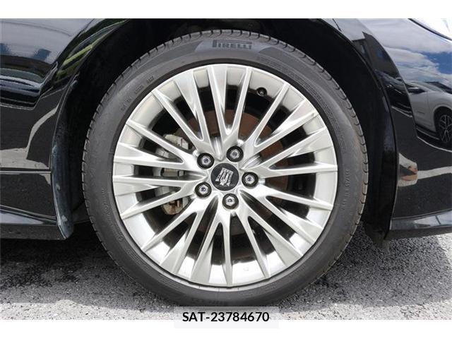 Toyota CROWN SEDAN 2020-05 7615846-14