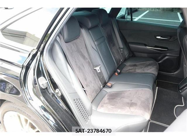 Toyota CROWN SEDAN 2020-05 7615846-16