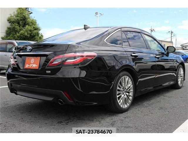 Toyota CROWN SEDAN 2020-05 7615846-22